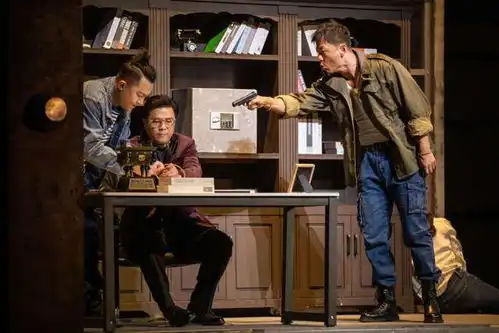 好看笑翻紫金陈同名小说改编悬疑喜剧低智商犯罪昨起首演美琪大戏院