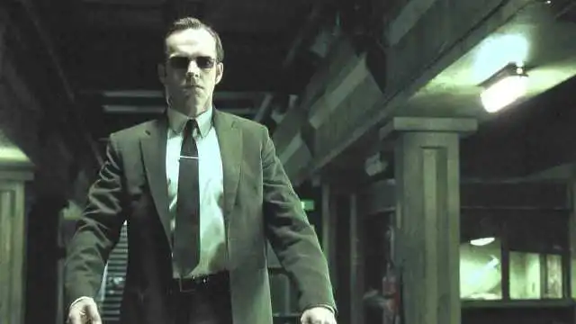 俩飞人拿枪对决,尴尬的是都没子弹了