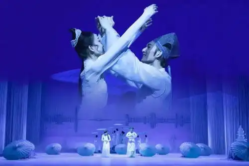 世界戏剧日宠粉福利之美到失语全方位解读芭蕾舞剧白蛇传,就这一篇就够了
