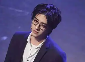 音乐剧男神红到韩国凭声入人心出圈,三星堆勇敢飞吧
