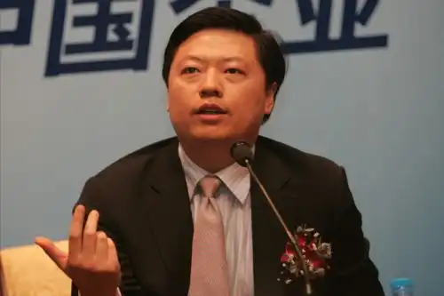 击败热依扎拿视后,童瑶获奖被封水后,年长17岁富商老公成原罪
