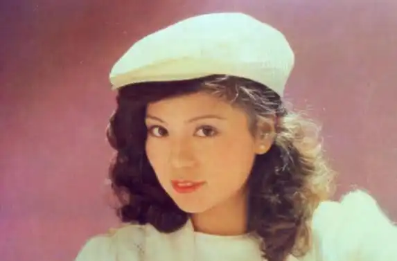 年轻时的翁美玲有多美,永远的黄蓉,真是风华绝代