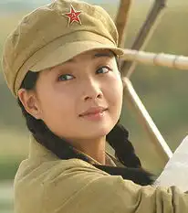 揭殷桃曲折情史曾离异被指遭富豪包养
