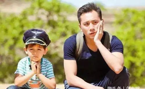 刘烨儿子近照曝光,身材已经快要超越妈妈,长相却不随爸爸