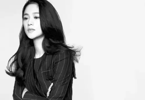 40岁仍少女感十足,一个让全世界都嫉妒的女人