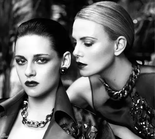 charlizetheronkristenstewartgracesmagazinecover
