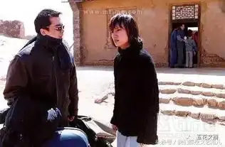 袁泉女儿曝光像妈妈一样清秀优雅和夏雨10年爱情长跑曾因高圆圆介入失控落泪

