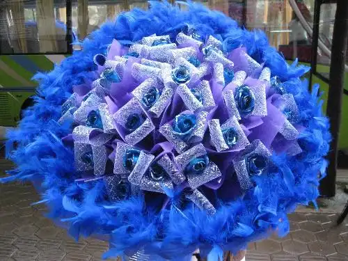 市面上的蓝色妖姬长什么样的有图吗
