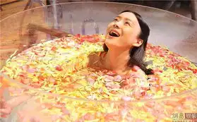 袁姗姗卸妆照曝光袁姗姗素颜竟是美女
