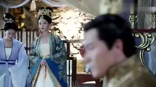 孤芳不自赏王后为楚北捷求情,没想到却把王上推向其他女人
