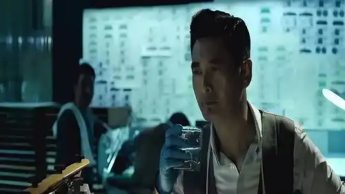 无双李问订了500吨纸,发哥激动的让李问千万别死
