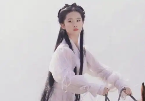 三生三世十里桃花剧中杨幂和刘亦菲依然仙气满满还是娜扎美

