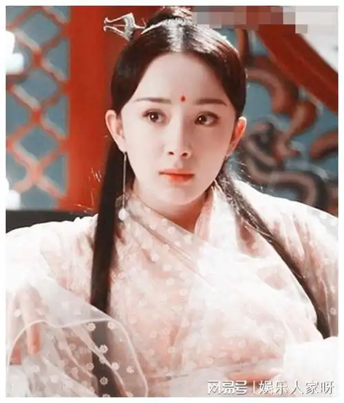 赵丽颖晴儿,刘亦菲小龙女,杨幂白浅,都没有她演的角色惊艳
