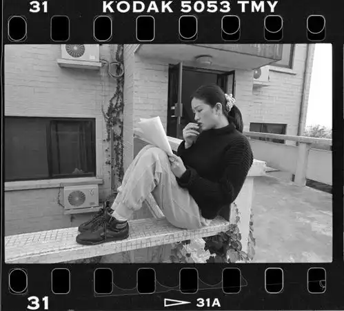 拍下窦唯姜文三毛最好的照片,但他最想拍这个时代的平凡人
