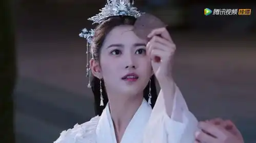 陈钰琪镜双城造型毫无新意,继香蜜之后,已连扑三部剧