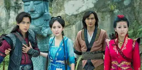 他只是一名快递员,却因长相帅气被杨幂看中,37岁跻身国际巨星