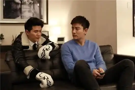 贾乃亮从小鲜肉到硬汉,只差一个李小璐的距离