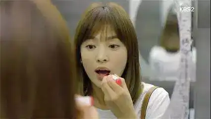 拼多多58同城唯品会这些比裤裆藏雷更恶心的广告植入,滚粗