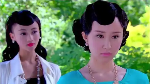 心机女套路女子,拿出一样东西,令女子方寸大乱