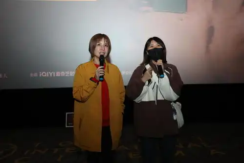 中国版忠犬八公广州试映观众破防,中华田园犬八筒收获粉丝
