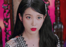 平均7分钟换一套造型的德鲁纳酒店,穿搭比剧情更好看