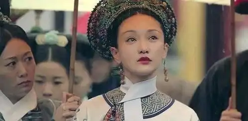 刘嘉玲出演妙龄少女,抢年轻花旦的饭碗,扯下来她们最后的遮羞布