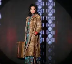 金陵十三钗首映谋女郎亮相
