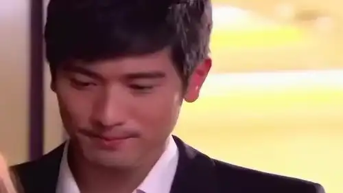 遇见王沥川小秋穿的太漂亮,竟让沥川走神,真逗
