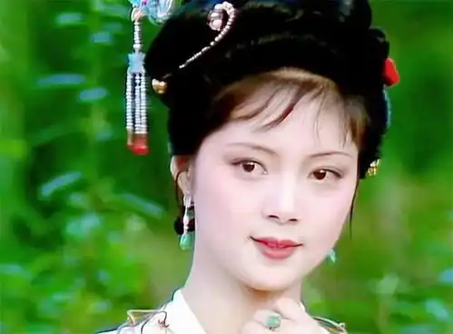 红楼梦薛宝钗人活到极致,一定是素与简