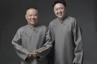 德云福利台下于谦秒变暖男大叔扒一扒德云当家人的屋里事
