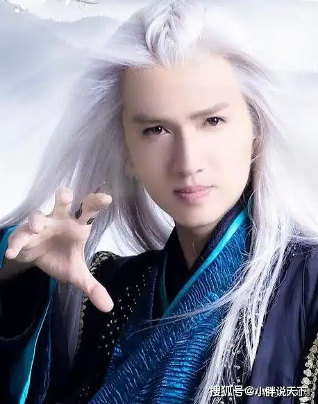 15位男星的古装白发剧照,你们都喜欢谁呀觉得哪几位的最帅
