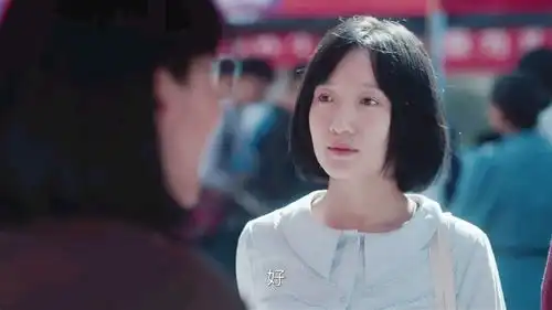 山花烂漫时黄米依单亲家庭长大,神似周迅,30岁不再缺爱也拿了金鸡奖