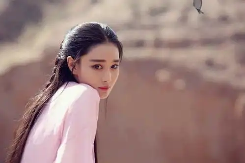 明星中的画家,孙俪画功了得,梁咏琪有专业水准