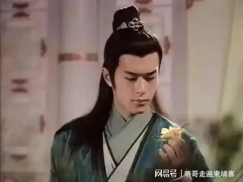 古龙武侠小说圆月弯刀
