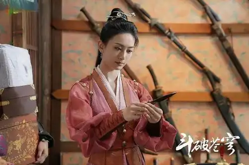 明明是同一人,演完雪中悍刀行再演斗破苍穹,没认出来
