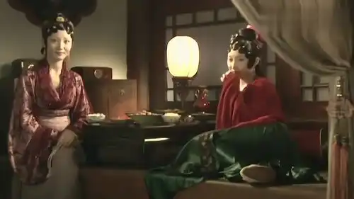 新版红楼梦小厮夸奖李纨是大菩萨,不像王熙凤多事逞才