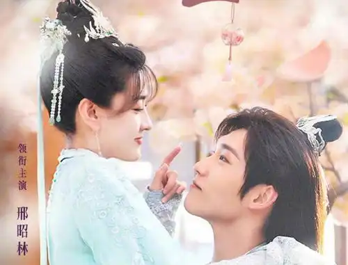 双世宠妃3还在播,梁洁又一新剧定档,搭档180的高颜值男主
