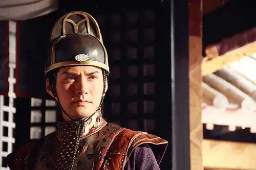 组图隋唐演义严宽版秦琼英气逼人