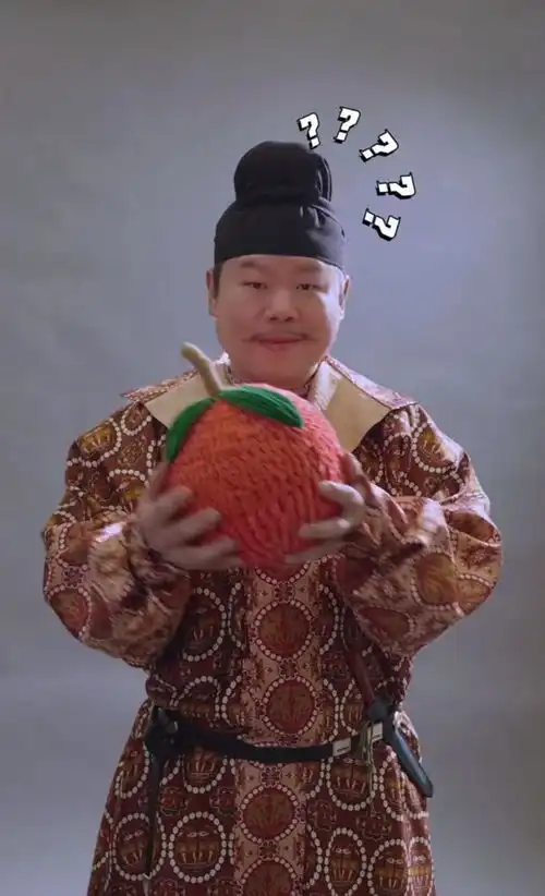 长安的荔枝被央视官宣,雷佳音联手岳云鹏,光看剧照就爆笑