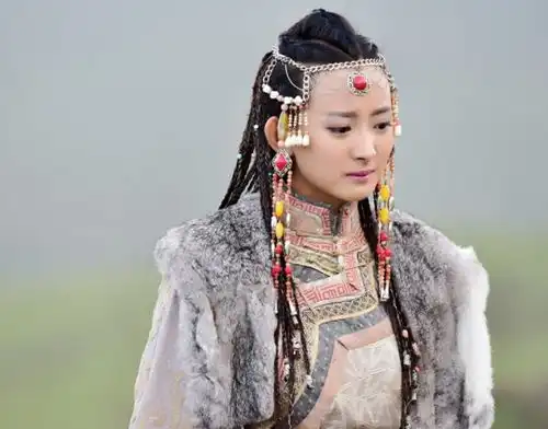 射雕英雄传中的华筝也是不错的姑娘,你喜欢哪个版本的呢
