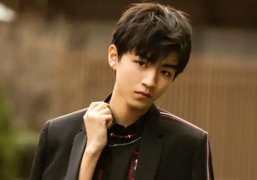 热衷慈善的明星,张艺兴王俊凯也上榜,最后一位已捐建100所小学
