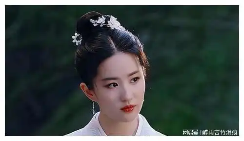 溜肩,微胖,双下巴,这5位女星满身缺点,但就是美得倾国倾城
