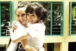 杨幂唐嫣同框,10年换三个闺蜜,频率算高吗
