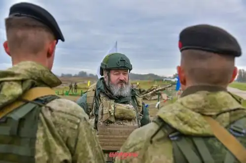 180度空中转体射击毛熊不一般俄罗斯海军陆战队士兵登陆演练
