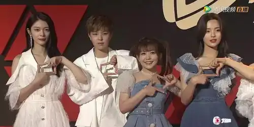 火箭少女生图,段奥娟肩颈优越瘦好多,杨超越比徐梦洁黑几个度