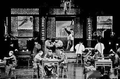 如果你爱老舍的茶馆,那么也不要错过新茶馆
