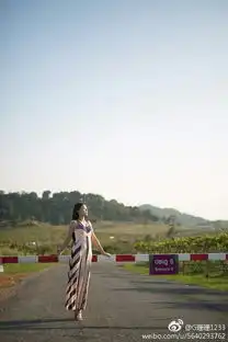 组图养眼小兵张嘎娇妻私照曝光白皙窈窕美腿修长