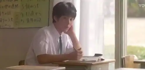 如画颜值美爆那年18岁的神仙少年,李湘都大喊他的名字