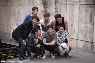 太阳的后裔花絮曝光宋仲基男友力max
