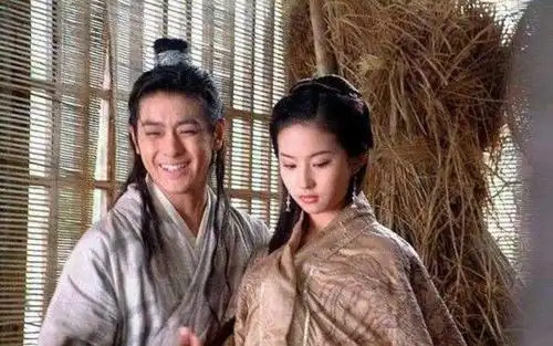 天龙八部虚竹后期实力到达了怎样的地步力压乔峰,不惧扫地僧
